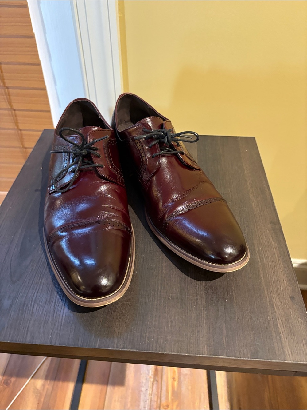 Stacy Adams Men's Burgundy Leather Cap-Toe Oxfords